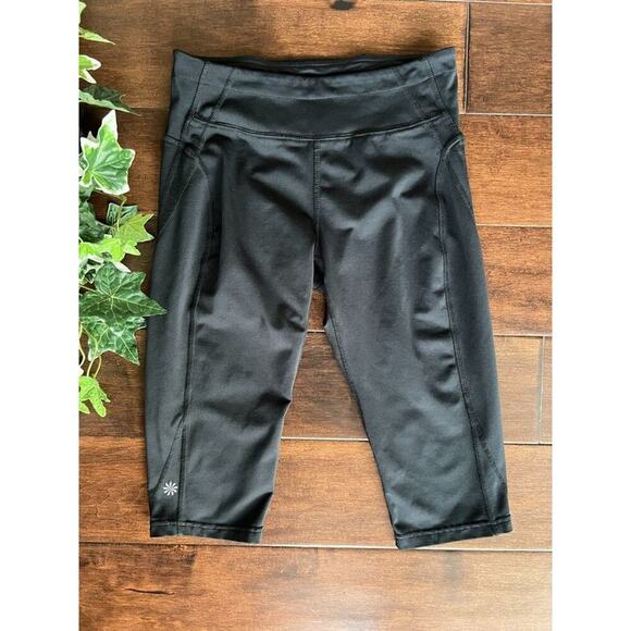 Athleta black legging shorts Size S - Picture 1 of 2